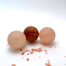 گوی ماساژ سنگ نمک